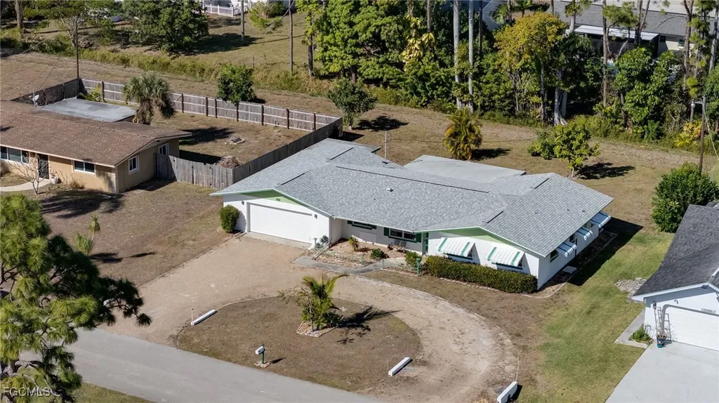 2367 Dover Avenue Fort Myers FL 33907