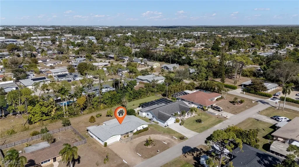 2367 Dover Avenue Fort Myers FL 33907