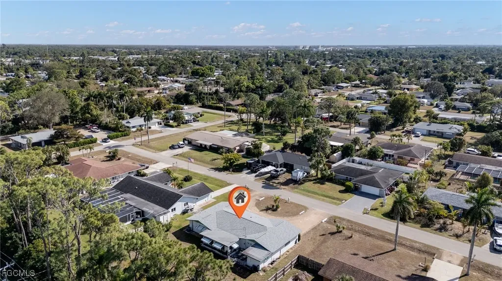 2367 Dover Avenue Fort Myers FL 33907
