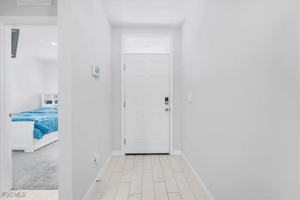 1216 NW 21st Place Cape Coral FL 33993