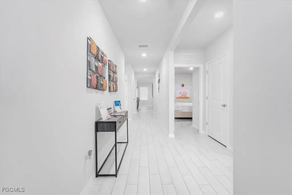 1216 NW 21st Place Cape Coral FL 33993