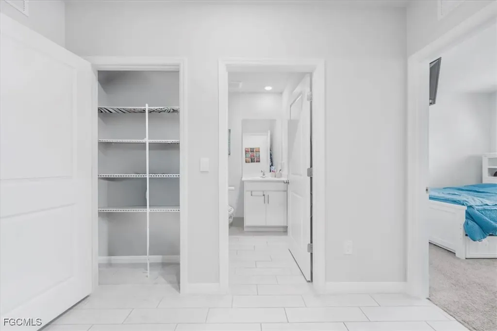 1216 NW 21st Place Cape Coral FL 33993