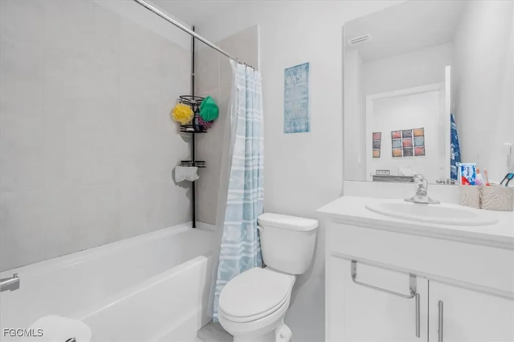 1216 NW 21st Place Cape Coral FL 33993