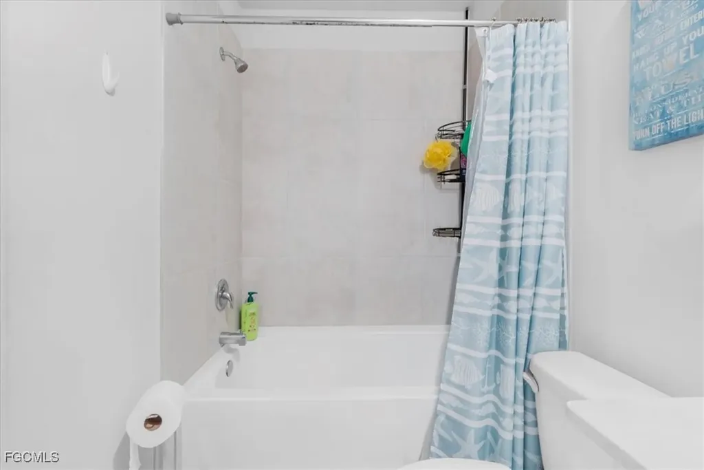 1216 NW 21st Place Cape Coral FL 33993