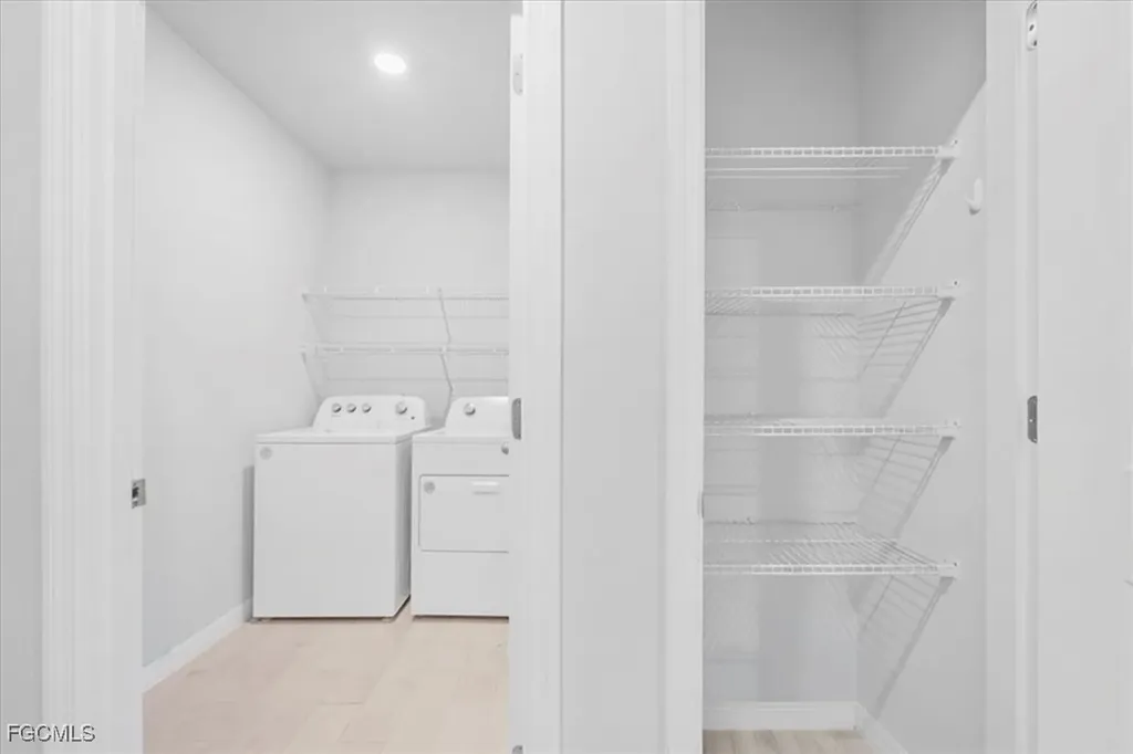 1216 NW 21st Place Cape Coral FL 33993