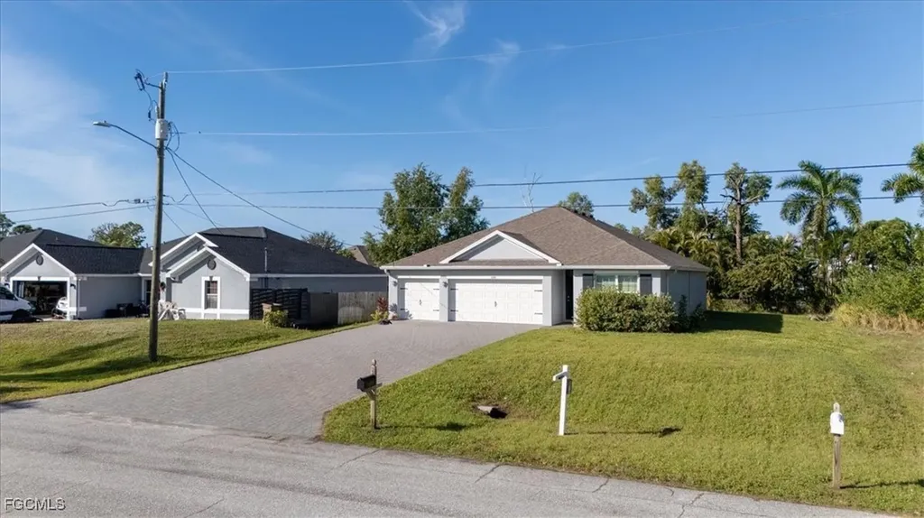 1216 NW 21st Place Cape Coral FL 33993