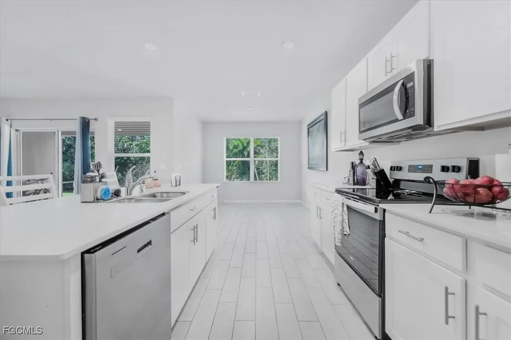 1216 NW 21st Place Cape Coral FL 33993