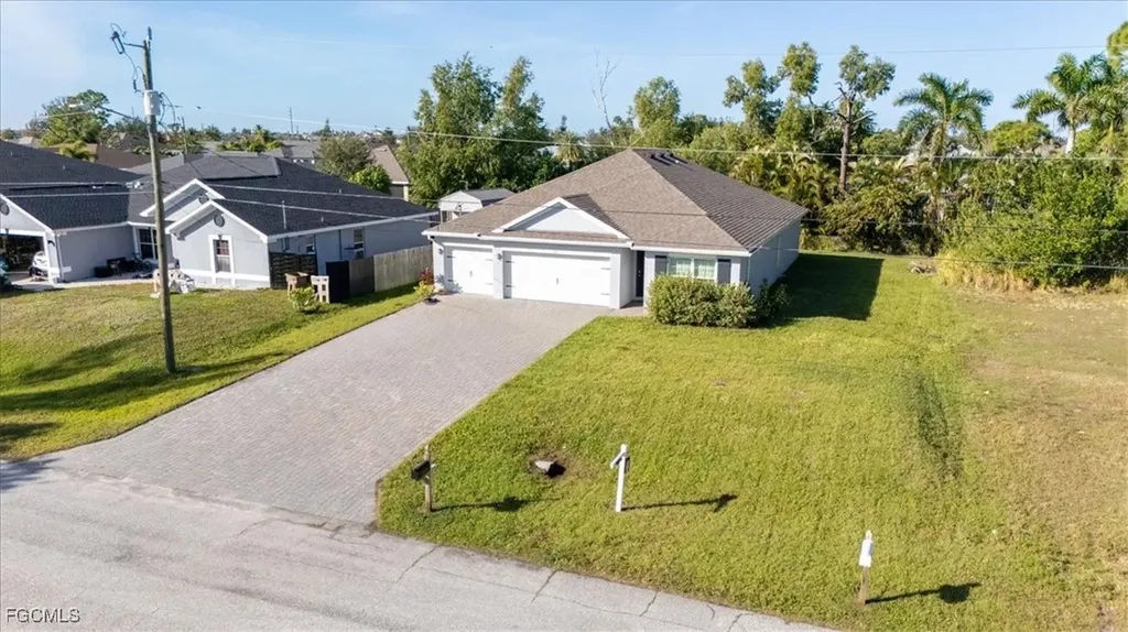 1216 NW 21st Place Cape Coral FL 33993