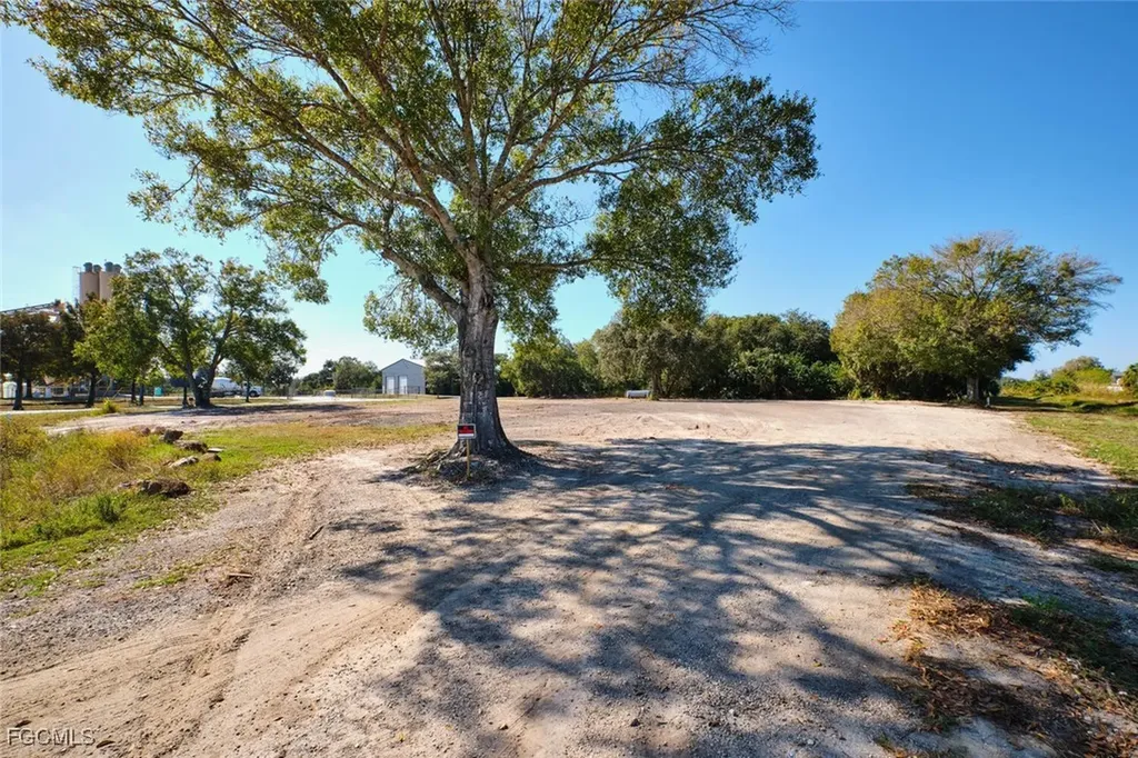 400 S Industrial Loop Labelle FL 33935