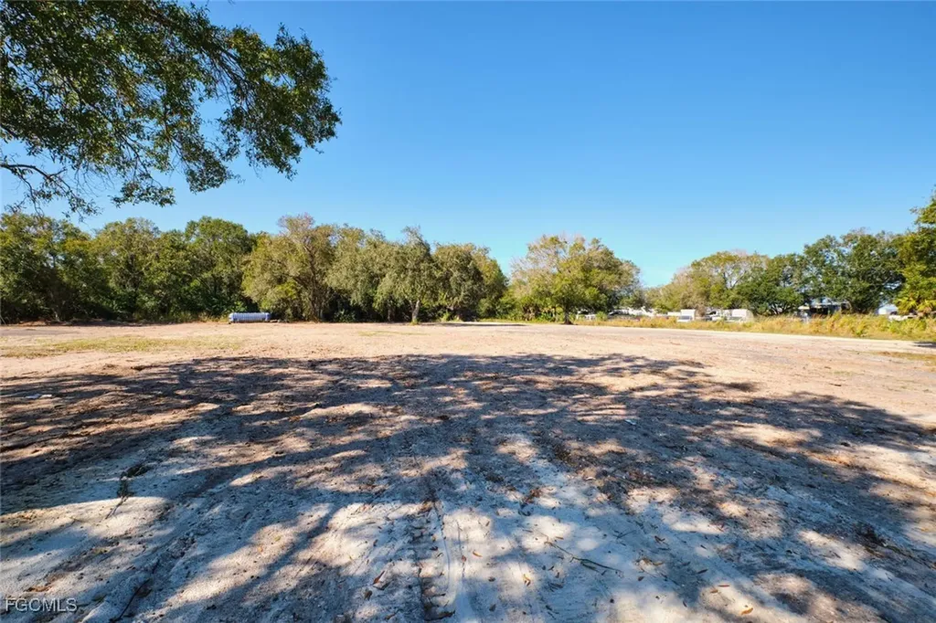 400 S Industrial Loop Labelle FL 33935