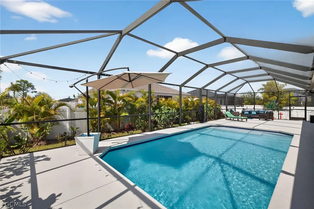 2320 NW 36th Place Cape Coral FL 33993