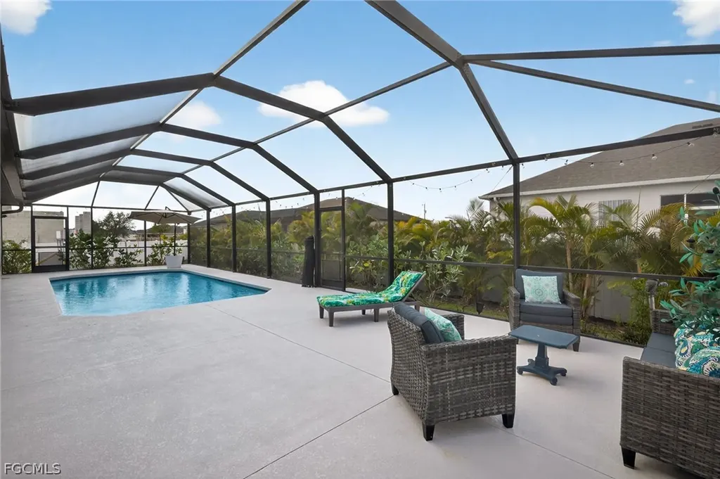 2320 NW 36th Place Cape Coral FL 33993