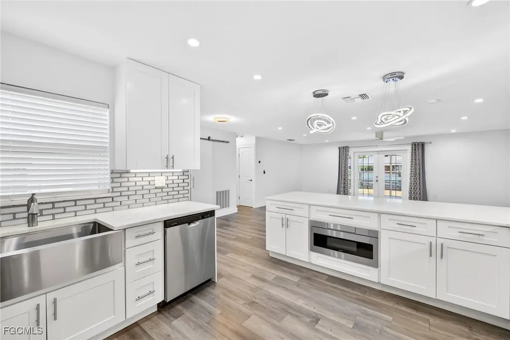 5228 Tower Drive Cape Coral FL 33904