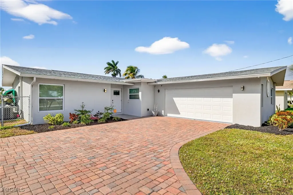 5228 Tower Drive Cape Coral FL 33904