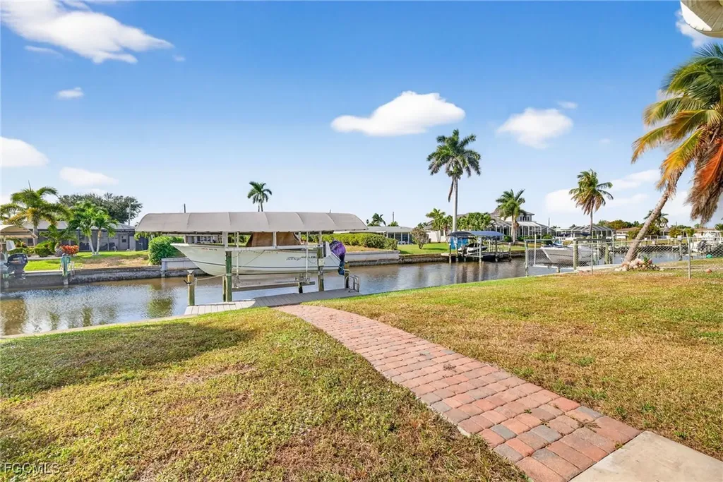 5228 Tower Drive Cape Coral FL 33904