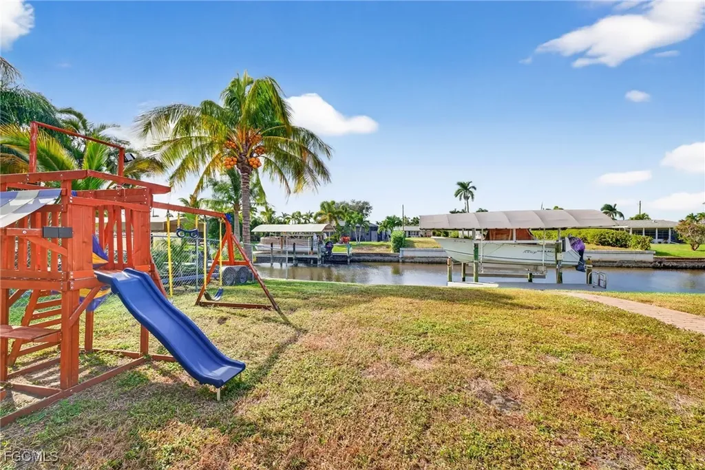 5228 Tower Drive Cape Coral FL 33904