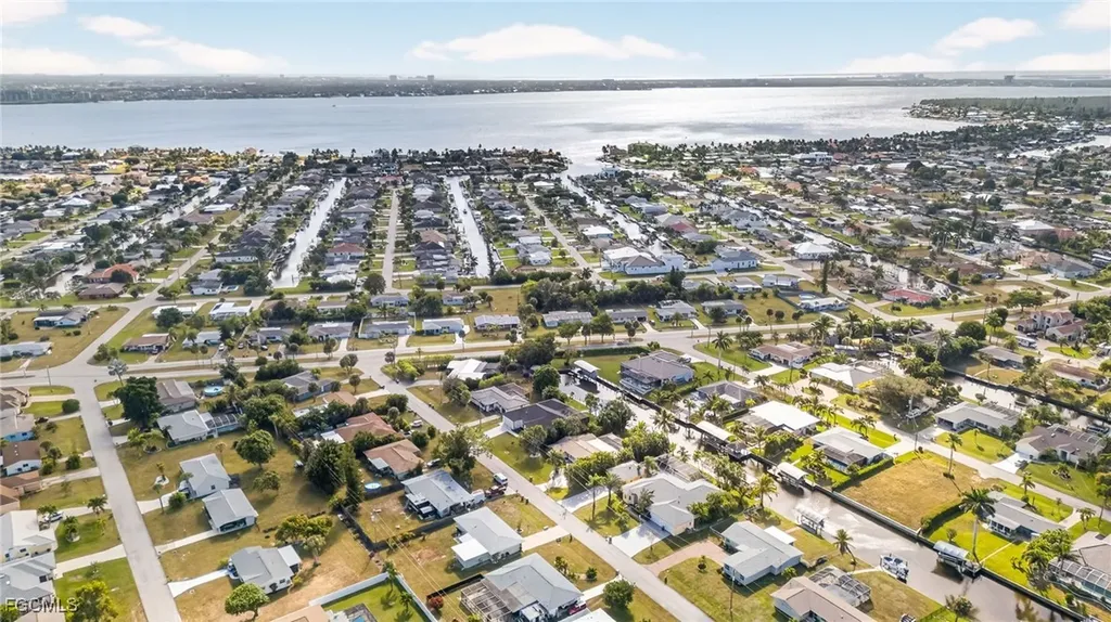 5228 Tower Drive Cape Coral FL 33904