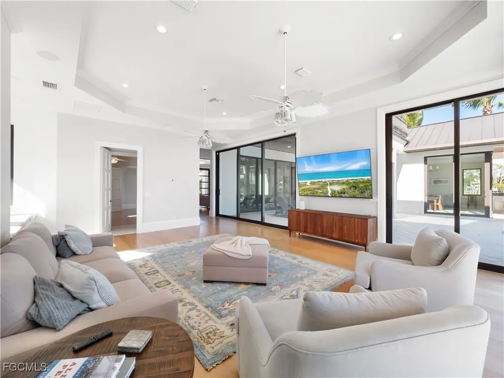 18090 N Olga Drive Alva FL 33920