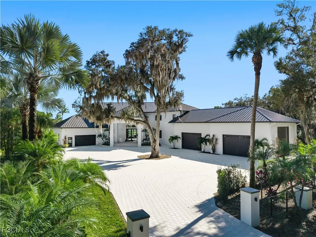 18090 N Olga Drive Alva FL 33920