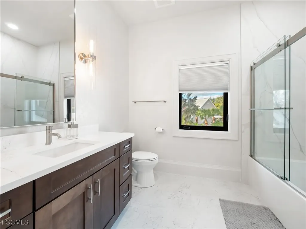 18090 N Olga Drive Alva FL 33920