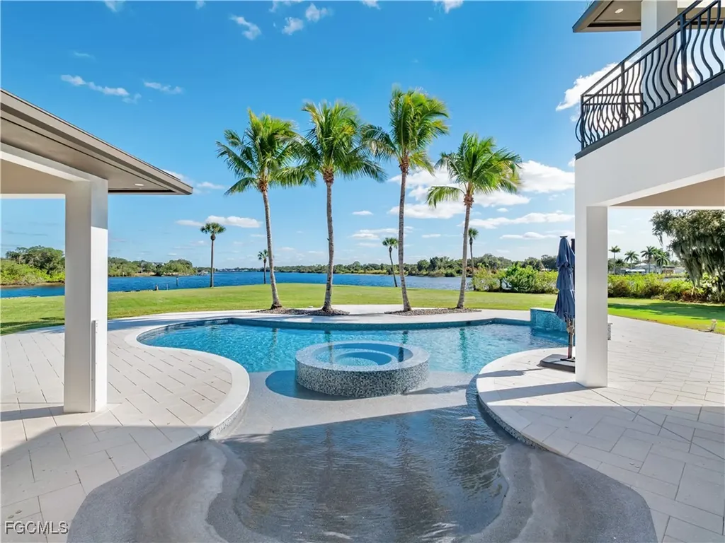 18090 N Olga Drive Alva FL 33920