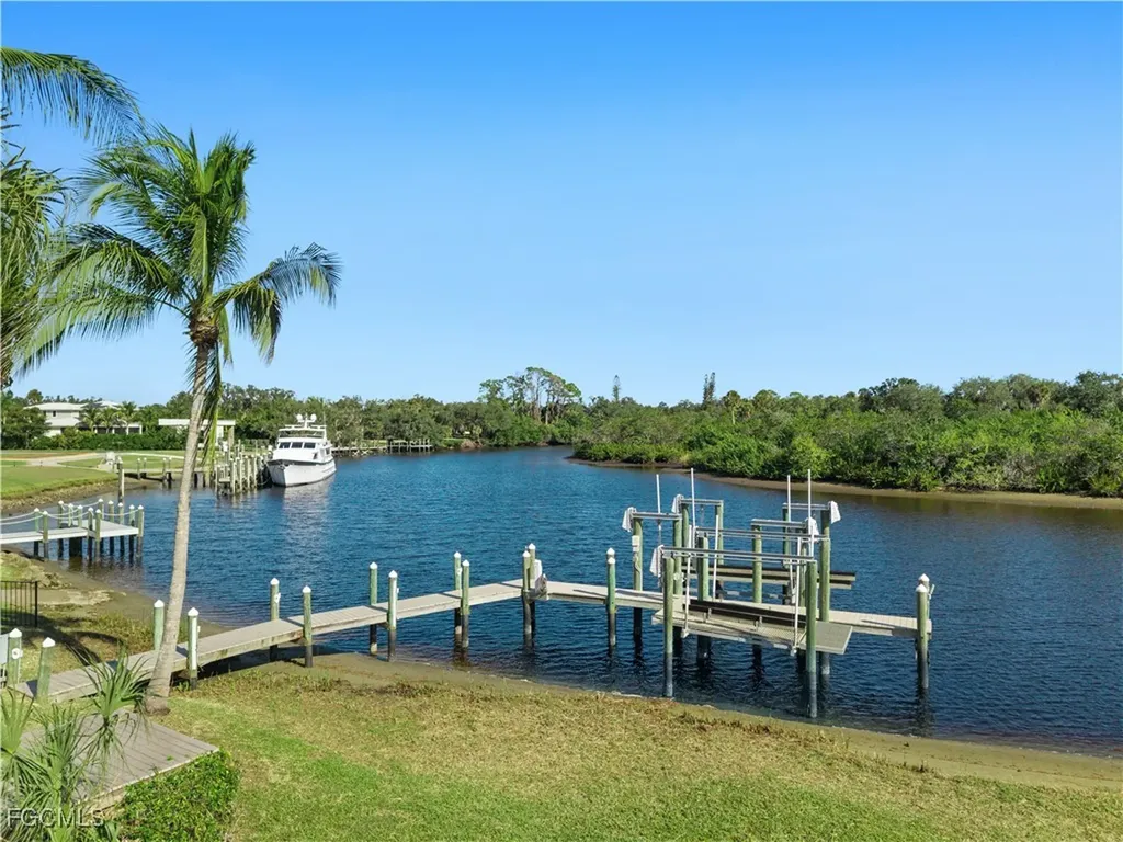 18090 N Olga Drive Alva FL 33920