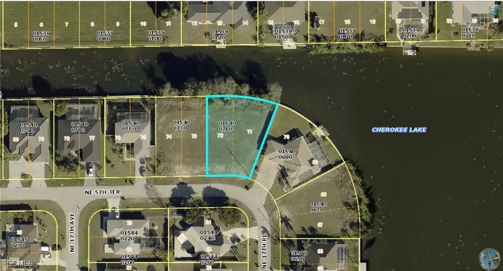 1713 NE 5th Terrace Cape Coral FL 33909