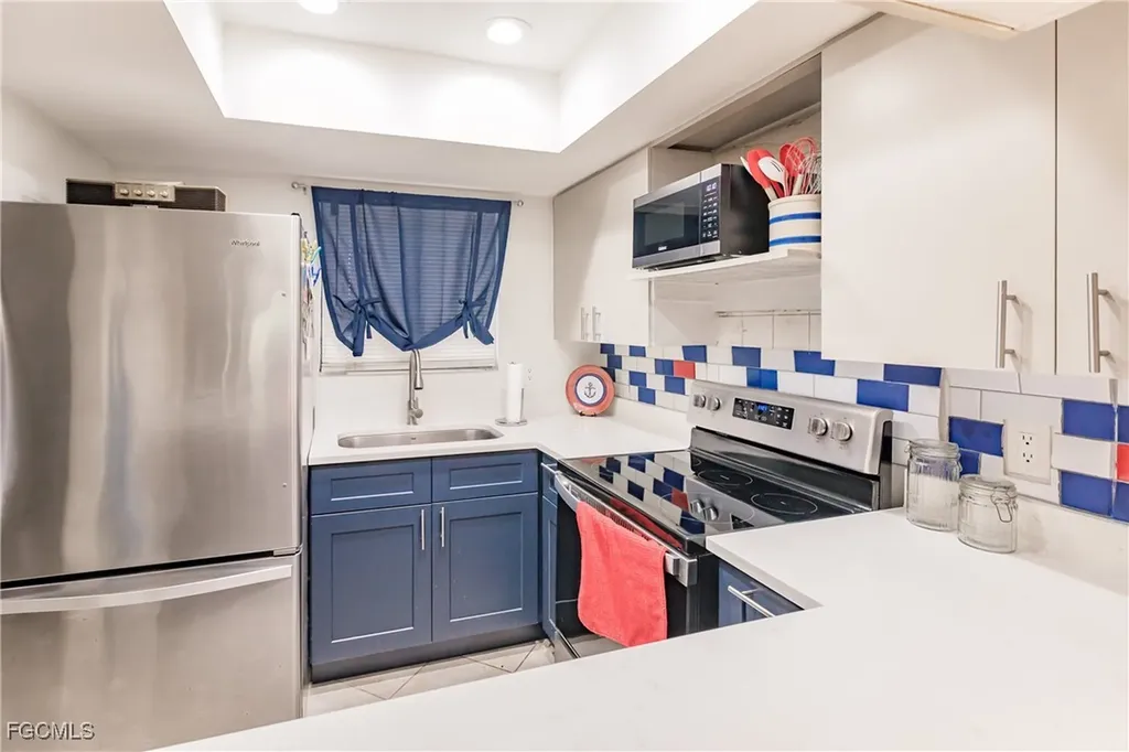 1055 Palm Avenue North Fort Myers FL 33903