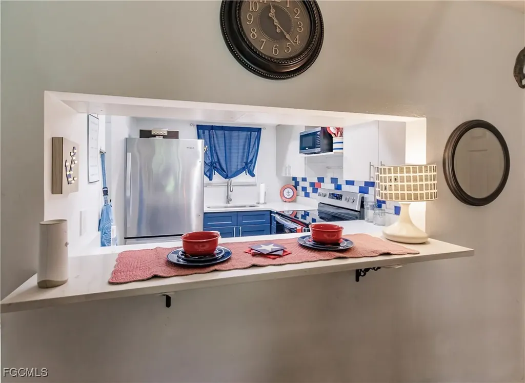 1055 Palm Avenue North Fort Myers FL 33903