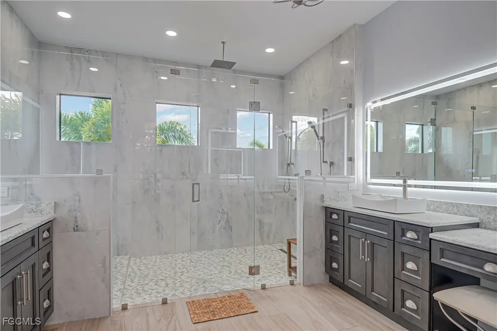 141 SW 54th Street Cape Coral FL 33914