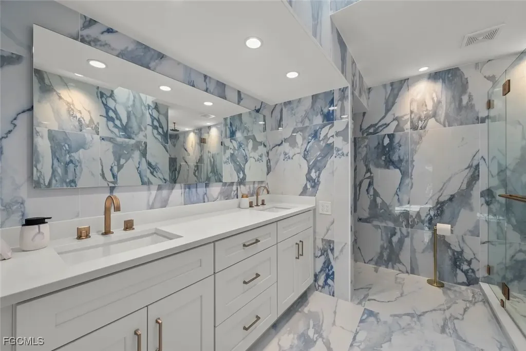 9455 Coventry Court Sanibel FL 33957