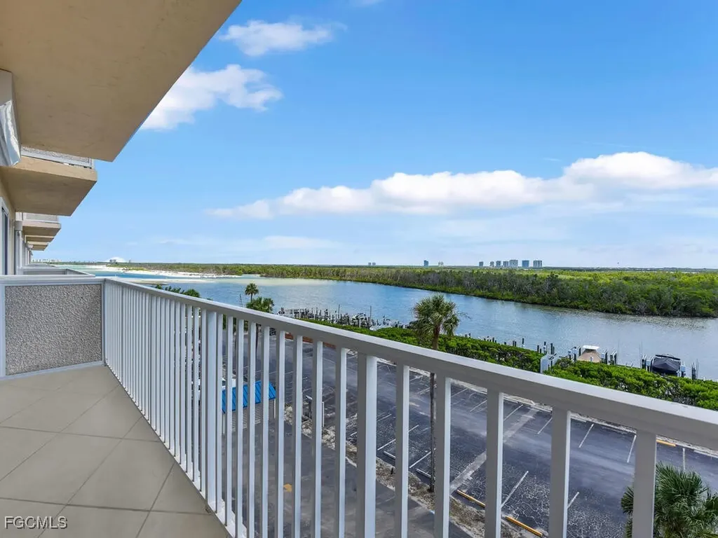 25730 Hickory Boulevard Bonita Springs FL 34134