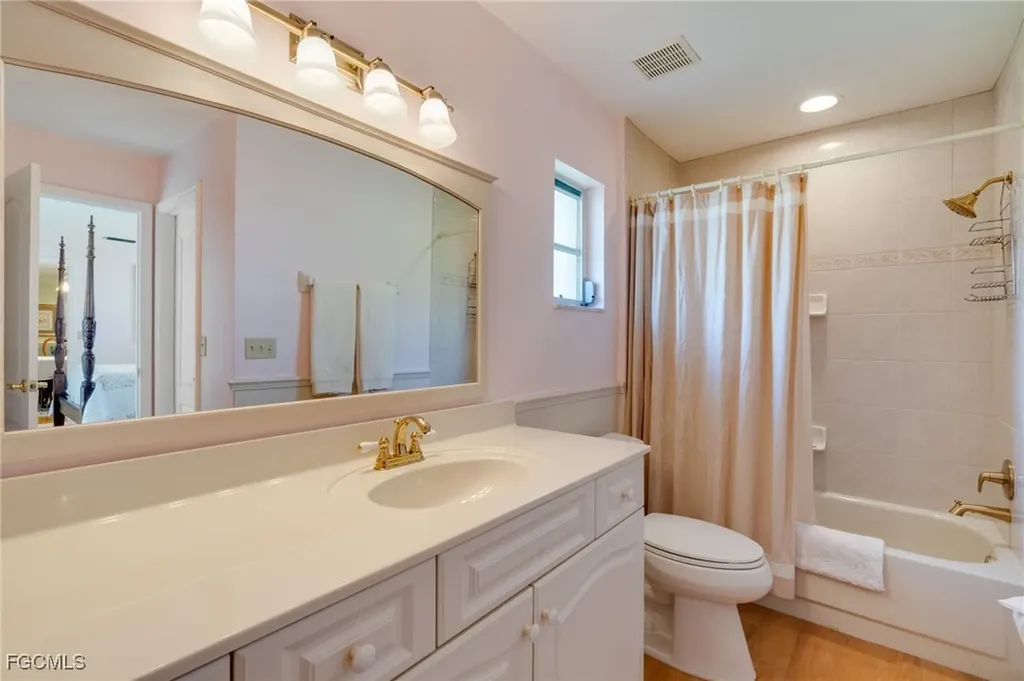 5860 Untermeyer Court North Fort Myers FL 33903