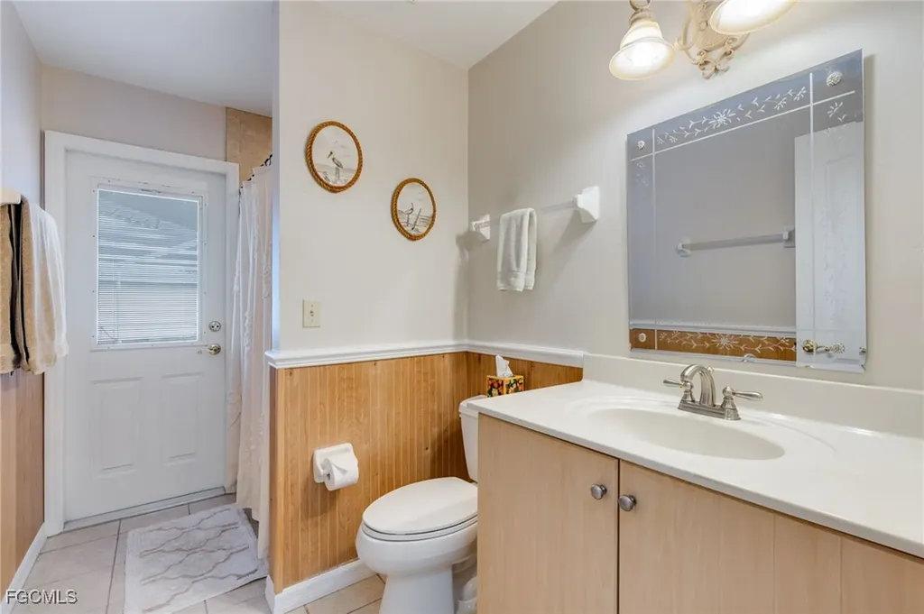 5860 Untermeyer Court North Fort Myers FL 33903