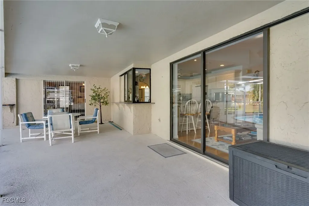 5860 Untermeyer Court North Fort Myers FL 33903