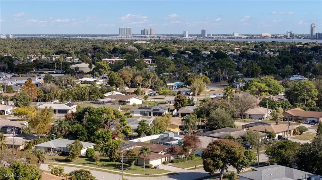 5860 Untermeyer Court North Fort Myers FL 33903