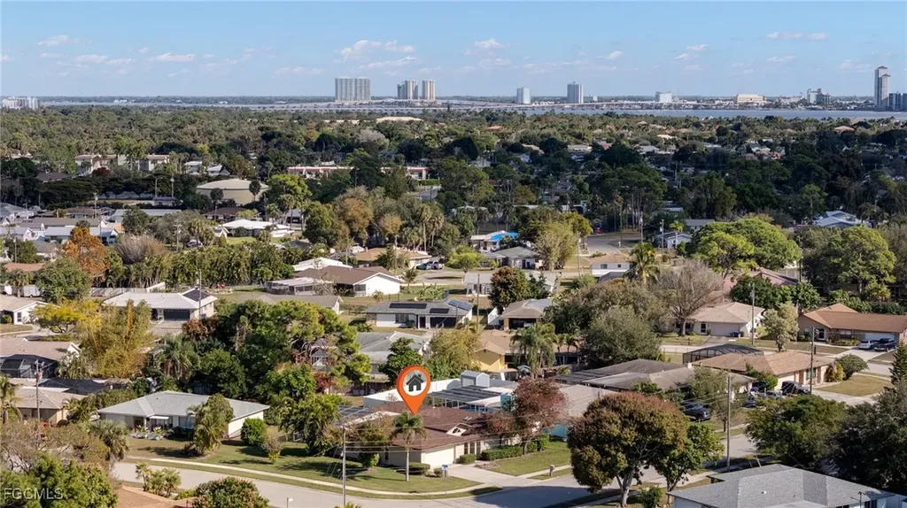 5860 Untermeyer Court North Fort Myers FL 33903