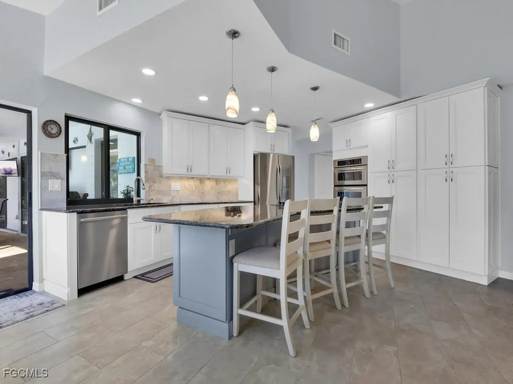 800 El Dorado Parkway W Cape Coral FL 33914