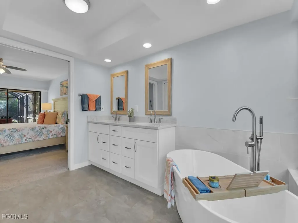 800 El Dorado Parkway W Cape Coral FL 33914