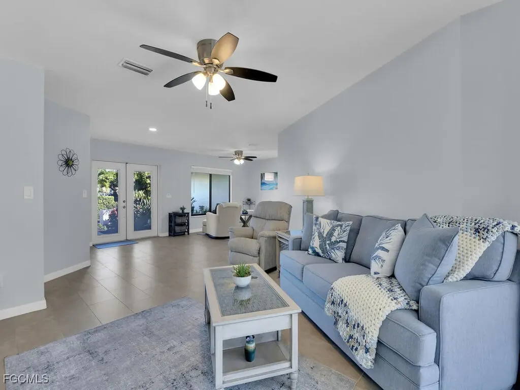 800 El Dorado Parkway W Cape Coral FL 33914
