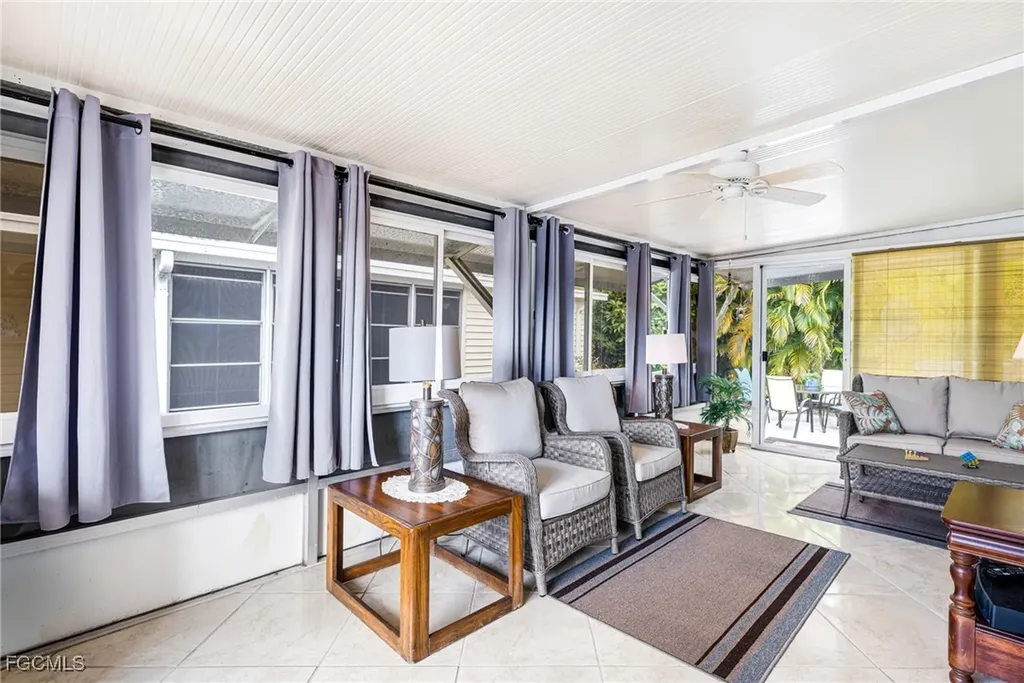 5744 Captain John Smith Loop North Fort Myers FL 33917