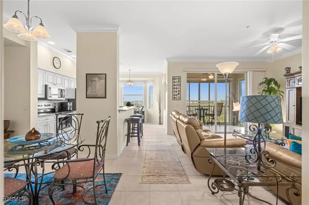 10370 Washingtonia Palm Way Fort Myers FL 33966