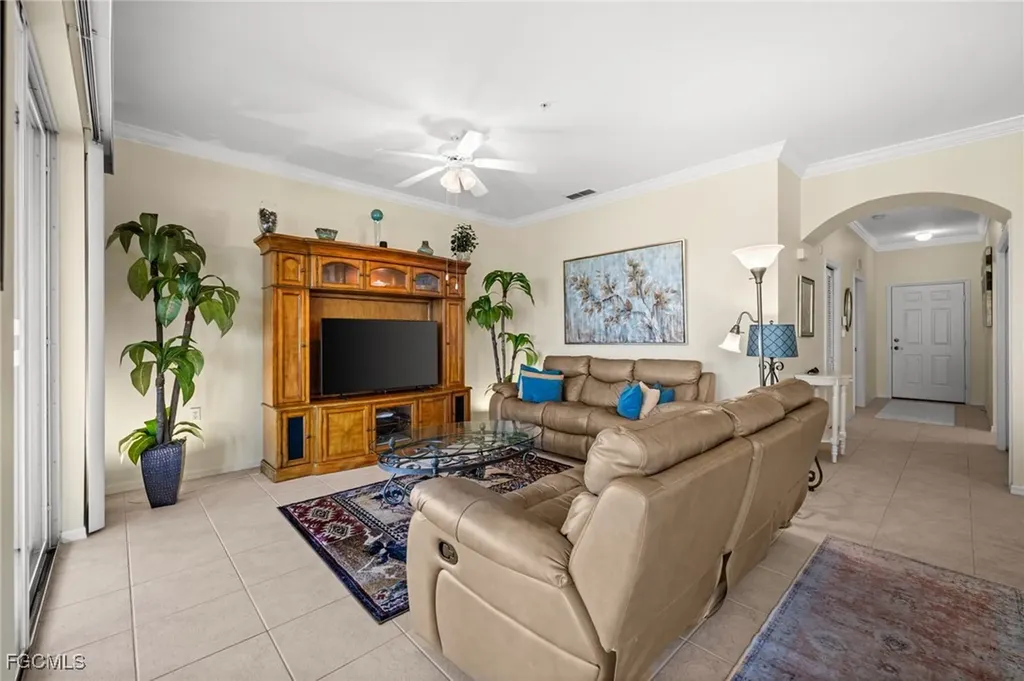 10370 Washingtonia Palm Way Fort Myers FL 33966