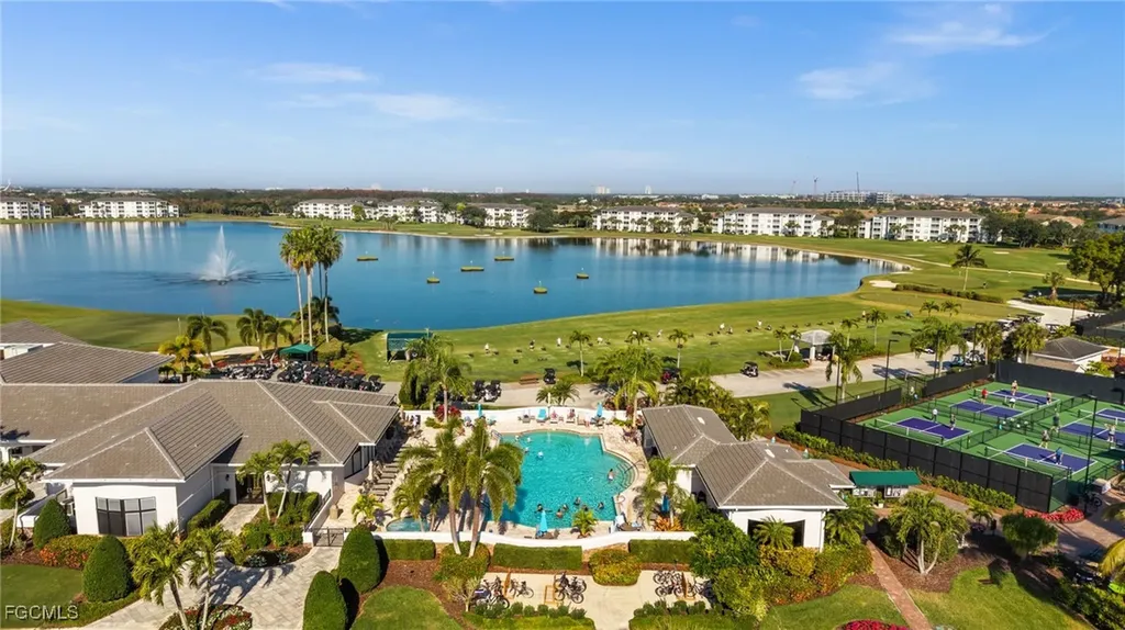 10370 Washingtonia Palm Way Fort Myers FL 33966