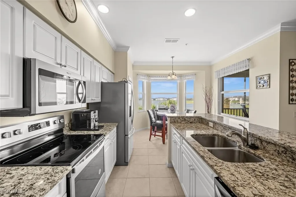 10370 Washingtonia Palm Way Fort Myers FL 33966