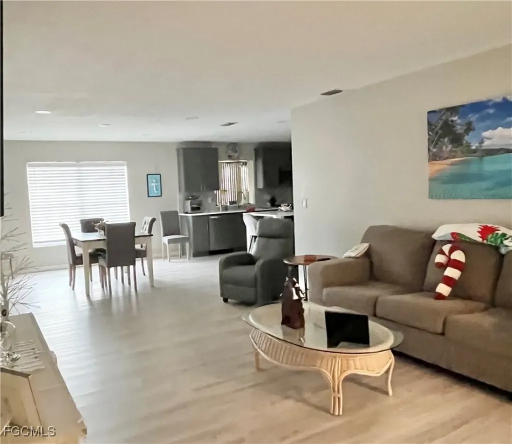 1254 Hazeltine Drive Fort Myers FL 33919