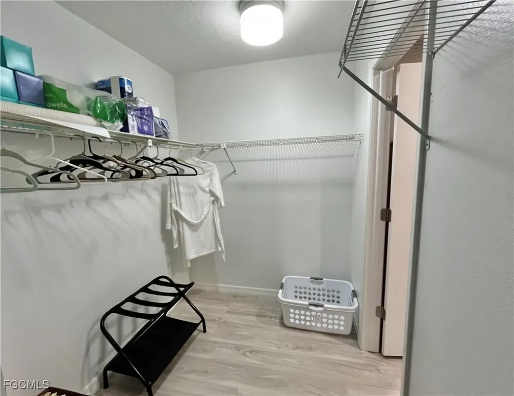1254 Hazeltine Drive Fort Myers FL 33919