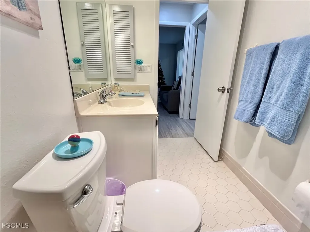 1254 Hazeltine Drive Fort Myers FL 33919