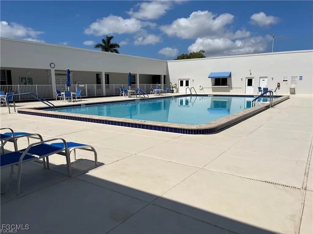 1254 Hazeltine Drive Fort Myers FL 33919