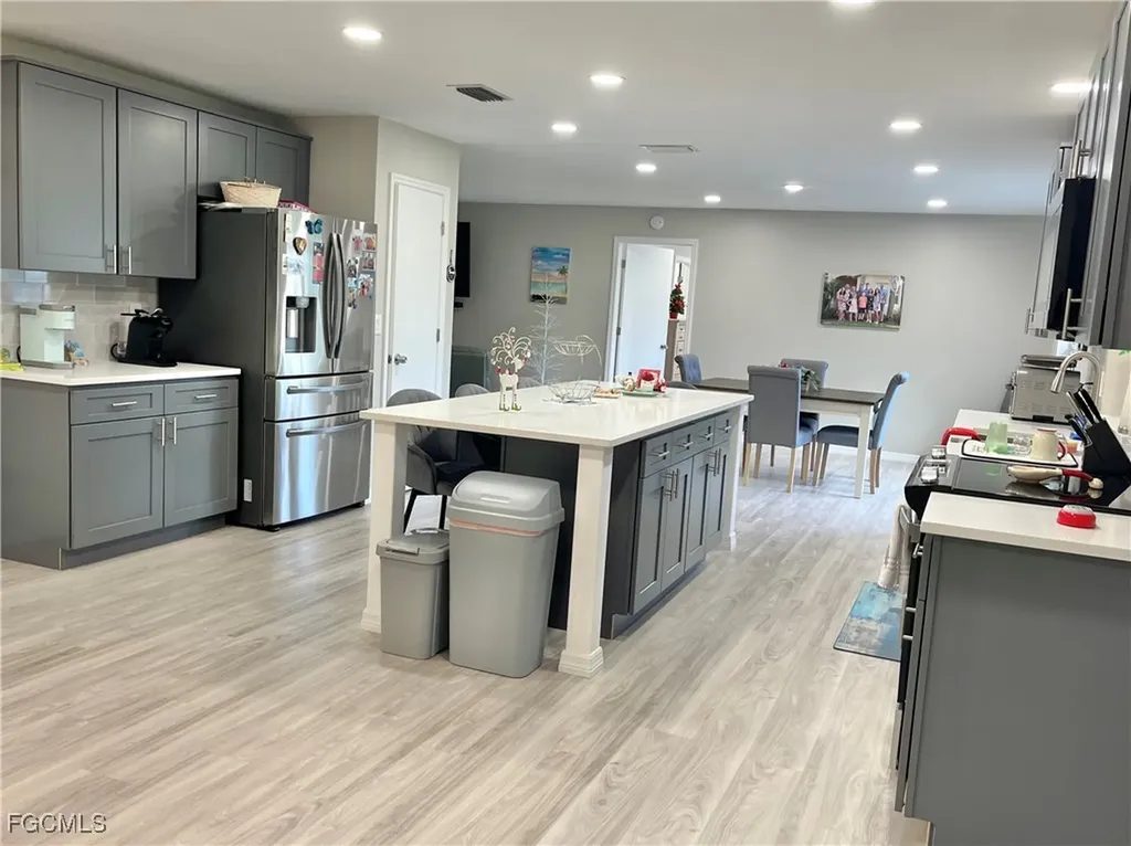 1254 Hazeltine Drive Fort Myers FL 33919